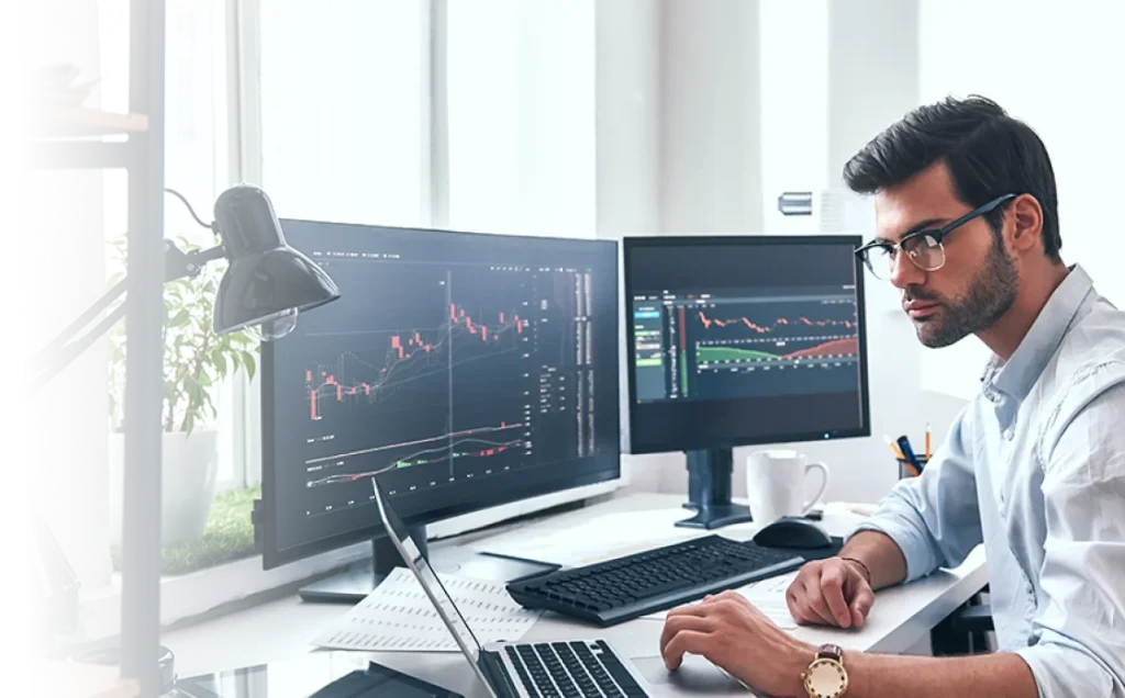 Làm thế nào để thuê lập trình viên phần mềm fintech?